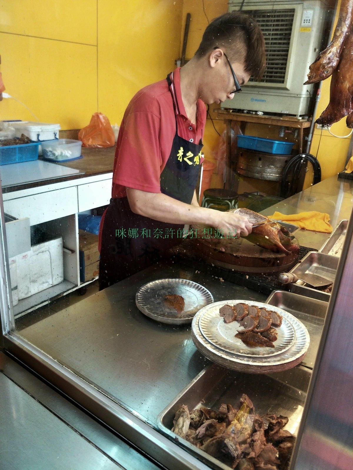 (新北新莊美食)香之味烤鴨~將近30年的烤鴨，新莊人熟悉的烤鴨，近頭前庄站