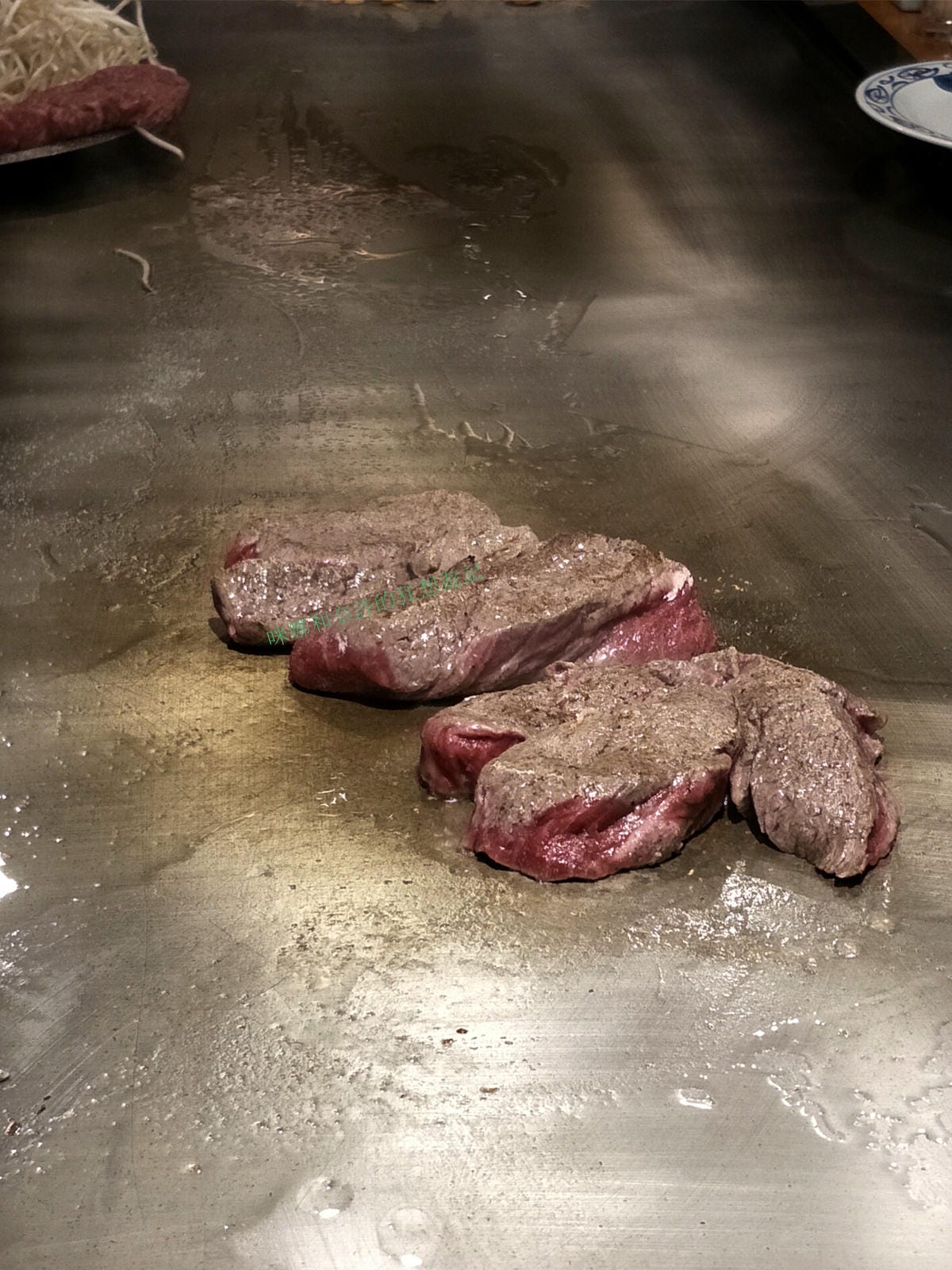 (兵庫縣神戶美食)來神戶必吃神戶牛~神戶牛「ステーキランドSTEAK LAND 」鐵板燒~一生必吃一次!!沒吃你準後悔(三宮站)