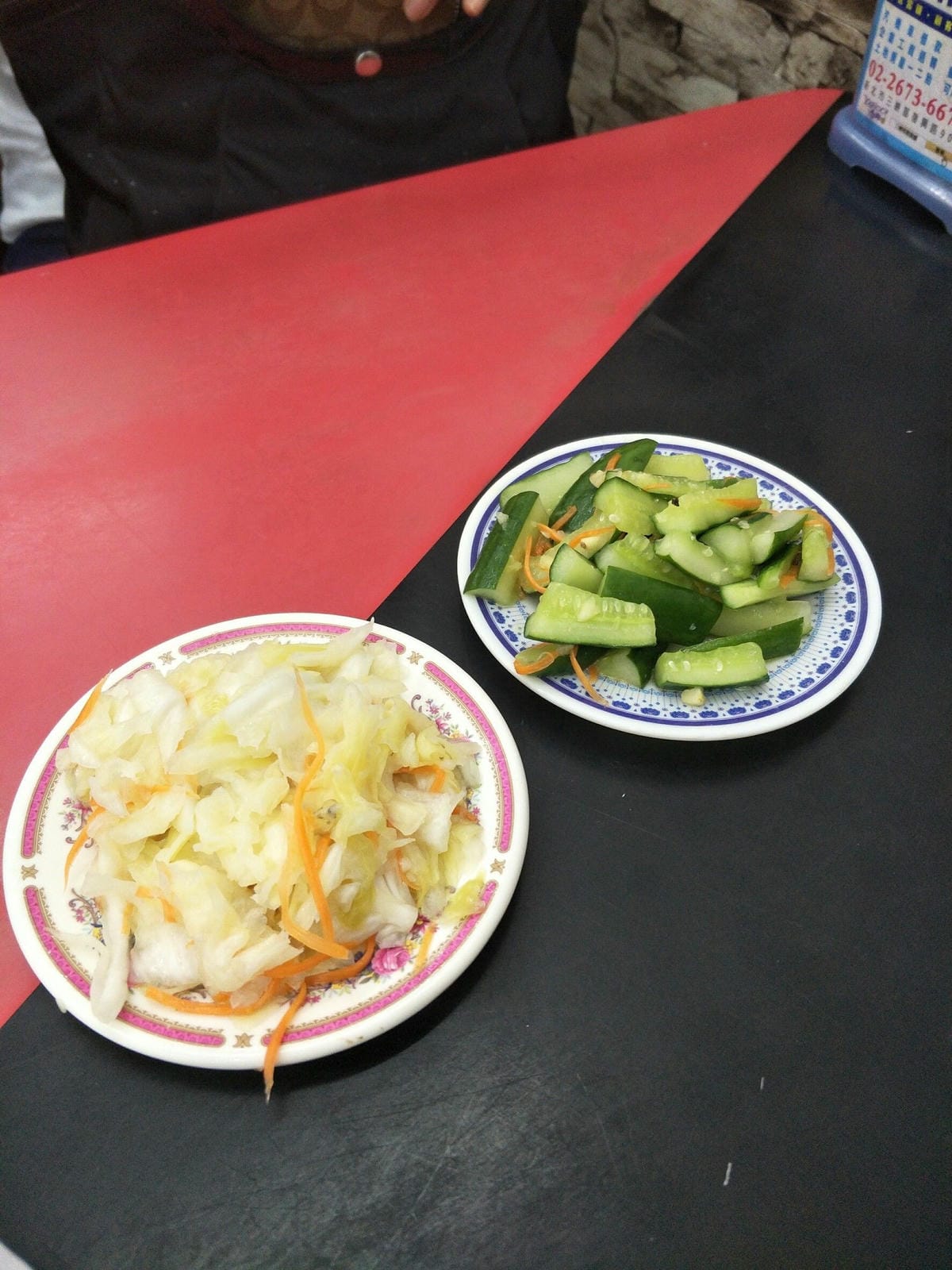 (新北三峽美食)河南砂鍋手工扯麵和招牌番茄蛋麵、近三峽祖師廟湯頭好喝、特別且吃的飽~~附菜單