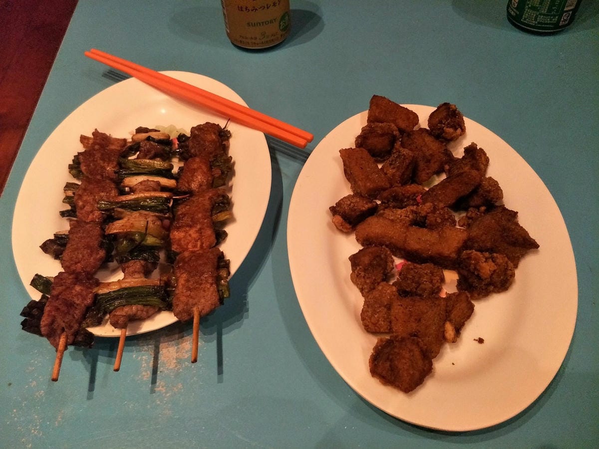 (新北樹林-美食)花家鹽酥雞、推烤肉串、鹽酥雞,近樹林車站和樹林夜市,附菜單