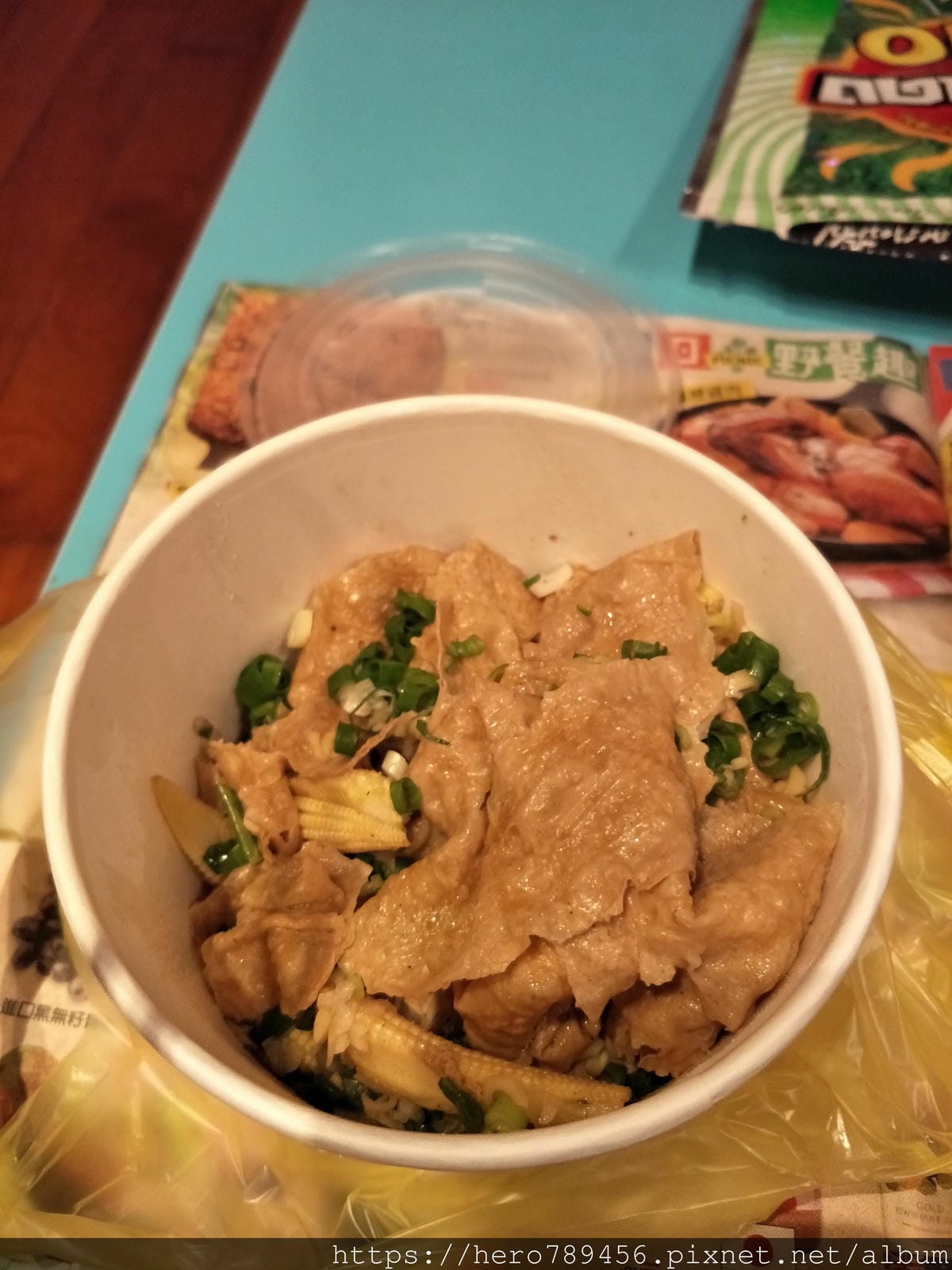 (新北新莊-美食)國民燒滷味、麻辣燙@新莊夜市路口~在新泰路上~附菜單