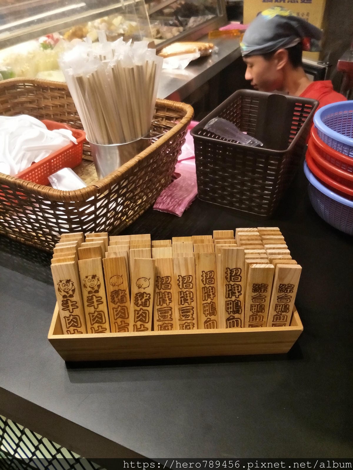 (新北新莊-美食)文湯武醬~滷將軍,精緻滷味@新莊夜市門口附菜單
