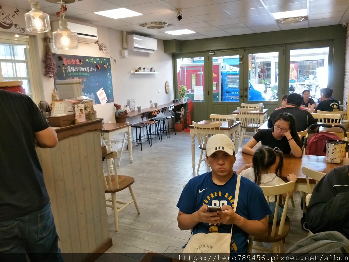 (新北新莊美食)小松果廚房,假日早午餐首選、義大利麵和早午餐with menu