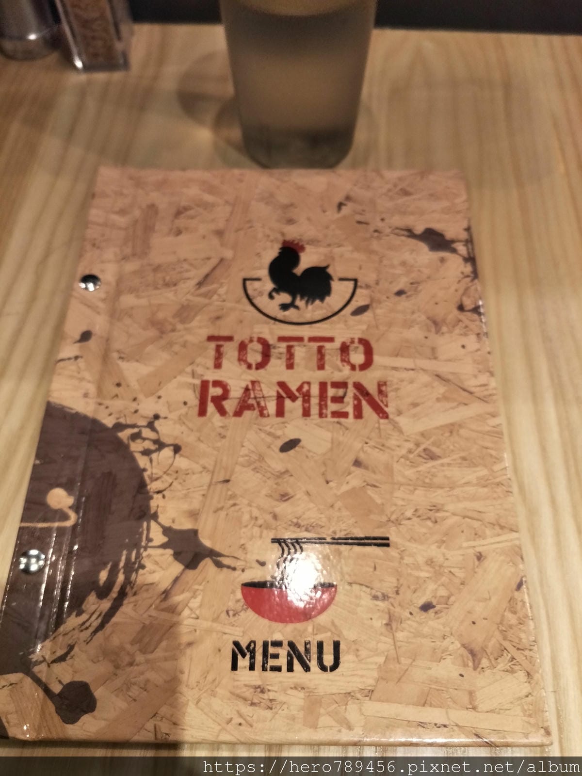(台北西門美食)鳥人拉麵~Totto Ramen西門店~超厚切雞叉燒~東區排隊美食