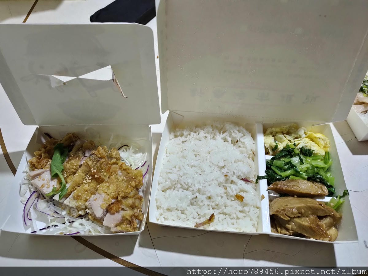 (新北新莊美食)新泰海南雞飯,便宜的價位大大的滿足