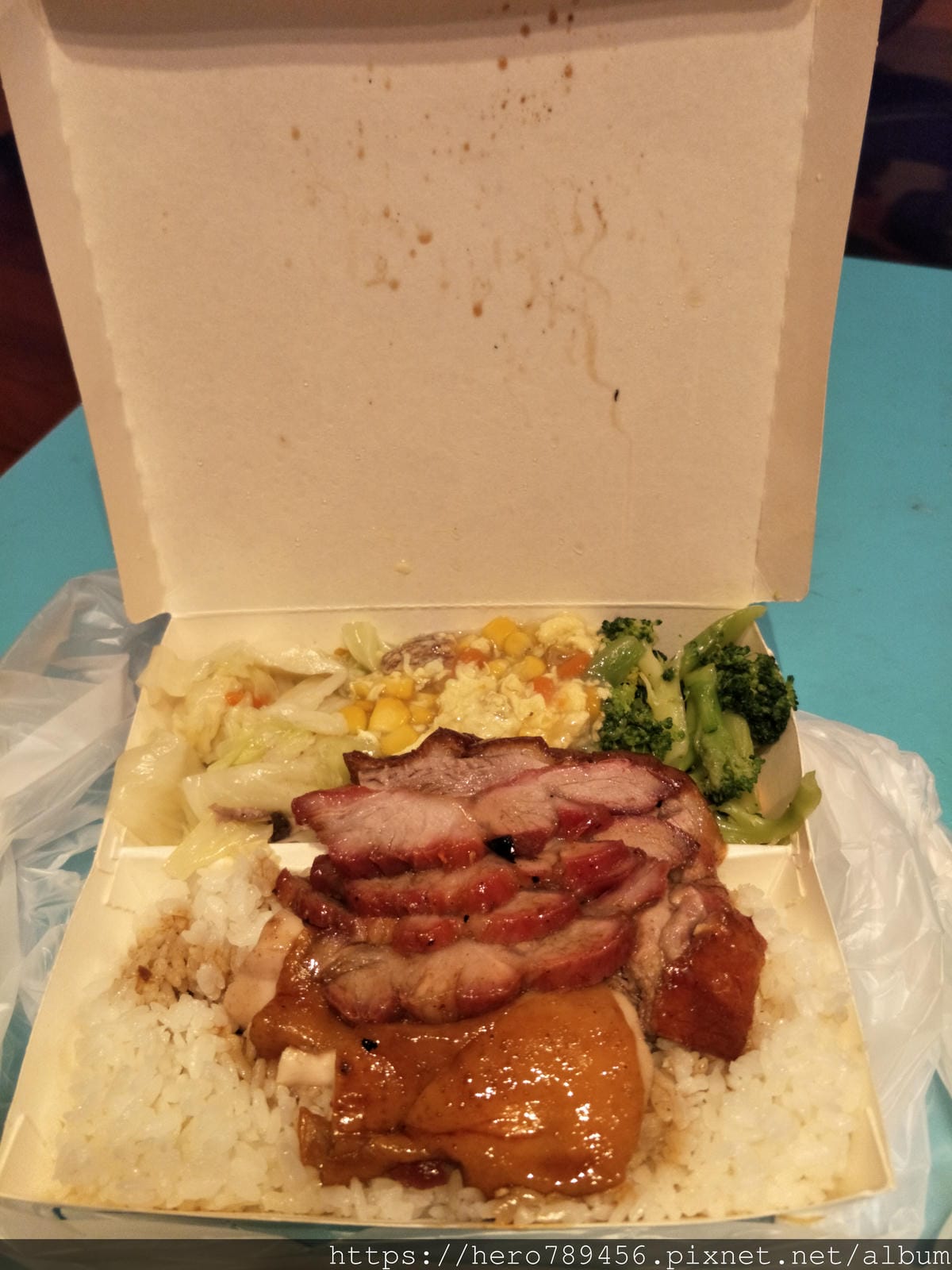 (新北新莊-美食)香港榮華燒臘-20年來的好味道、正宗香港燒臘