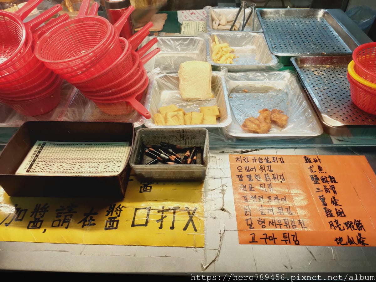 (台北西門美食)180度C蜜酥雞排,西門宵夜首選,當地人隱藏店家。強烈建議電話預訂!!!