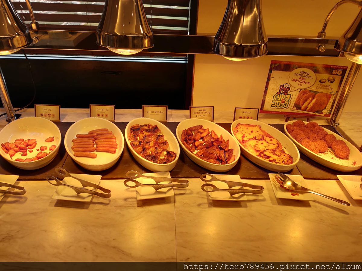 (北海道札幌住宿早餐)普樂美雅飯店-中島公園,早餐介紹:鮭魚 (北海道札幌住宿早餐)普樂美雅飯店-中島公園,早餐介紹:鮭魚