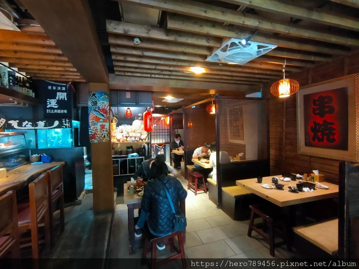 (台北南港美食)板前屋炭烤鰻魚飯，被評為台北必吃五大鰻魚飯之