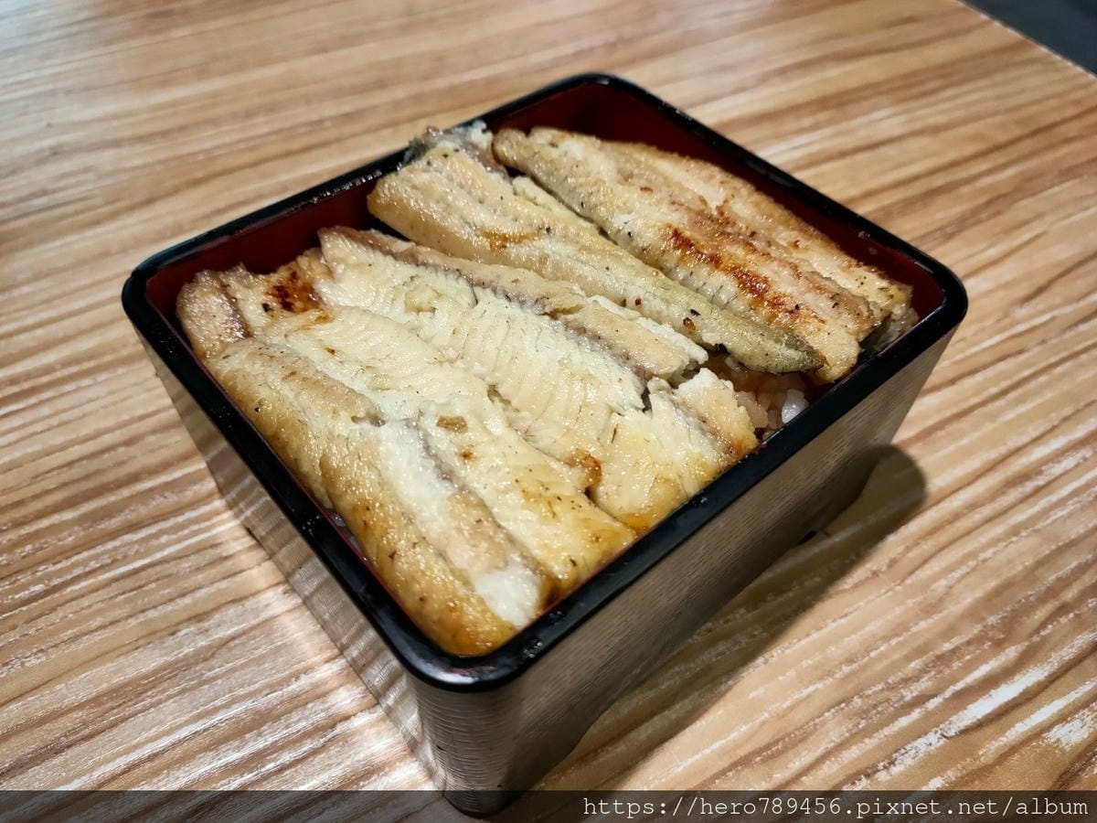 (台北南港美食)板前屋炭烤鰻魚飯，被評為台北必吃五大鰻魚飯之