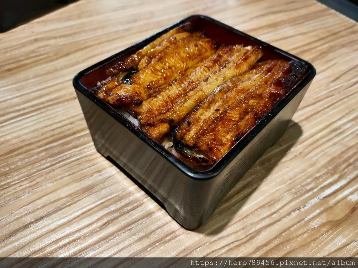 (台北南港美食)板前屋炭烤鰻魚飯，被評為台北必吃五大鰻魚飯之