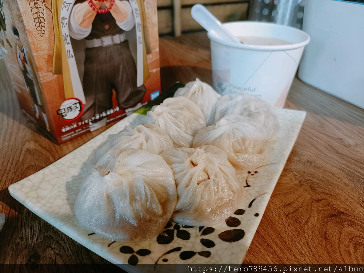 (台北萬華西門美食)梁山泊小籠湯包,西門町裡的人氣小籠湯包~ (台北萬華西門美食)梁山泊小籠湯包,西門町裡的人氣小籠湯包~