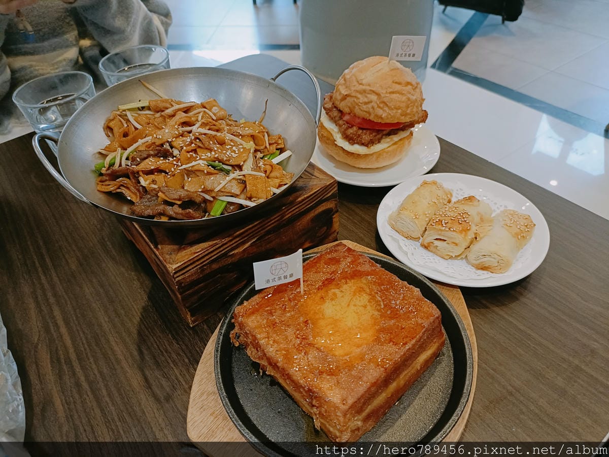 (台北萬華西門美食)映港式茶餐廳,西門人氣港式茶餐廳,價格不 (台北萬華西門美食)映港式茶餐廳,西門人氣港式茶餐廳,價格不