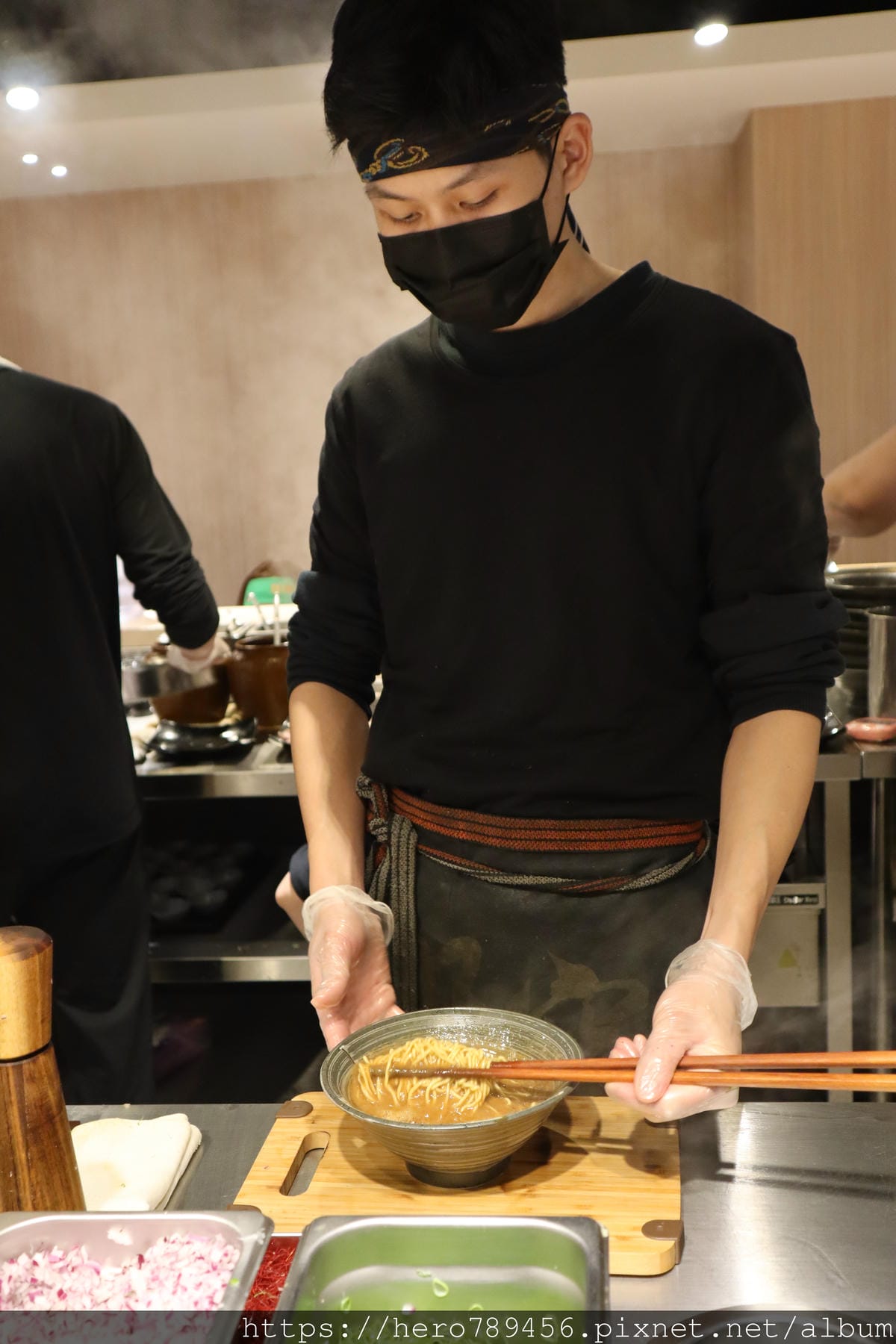 (新北新莊美食)熊越岳,新莊人氣拉麵新風貌,屋台華麗升級室內 (新北新莊美食)熊越岳,新莊人氣拉麵新風貌,屋台華麗升級室內