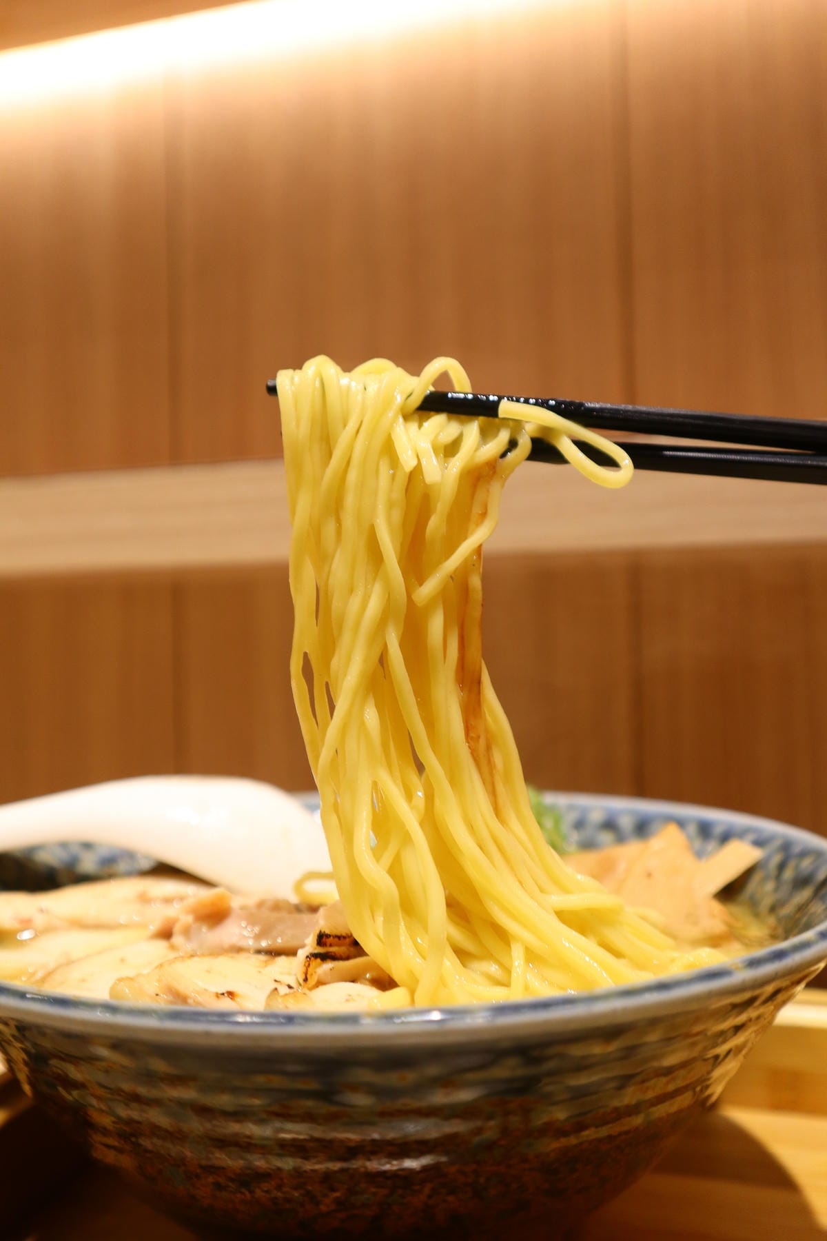 (新北新莊美食)熊越岳,新莊人氣拉麵新風貌,屋台華麗升級室內 (新北新莊美食)熊越岳,新莊人氣拉麵新風貌,屋台華麗升級室內