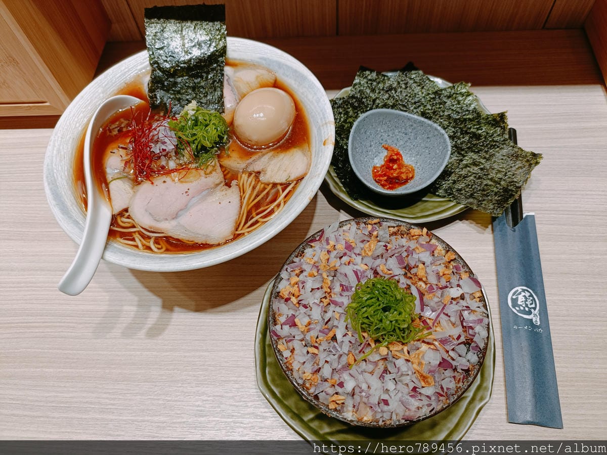 (新北新莊美食)熊越岳,新莊人氣拉麵新風貌,屋台華麗升級室內 (新北新莊美食)熊越岳,新莊人氣拉麵新風貌,屋台華麗升級室內