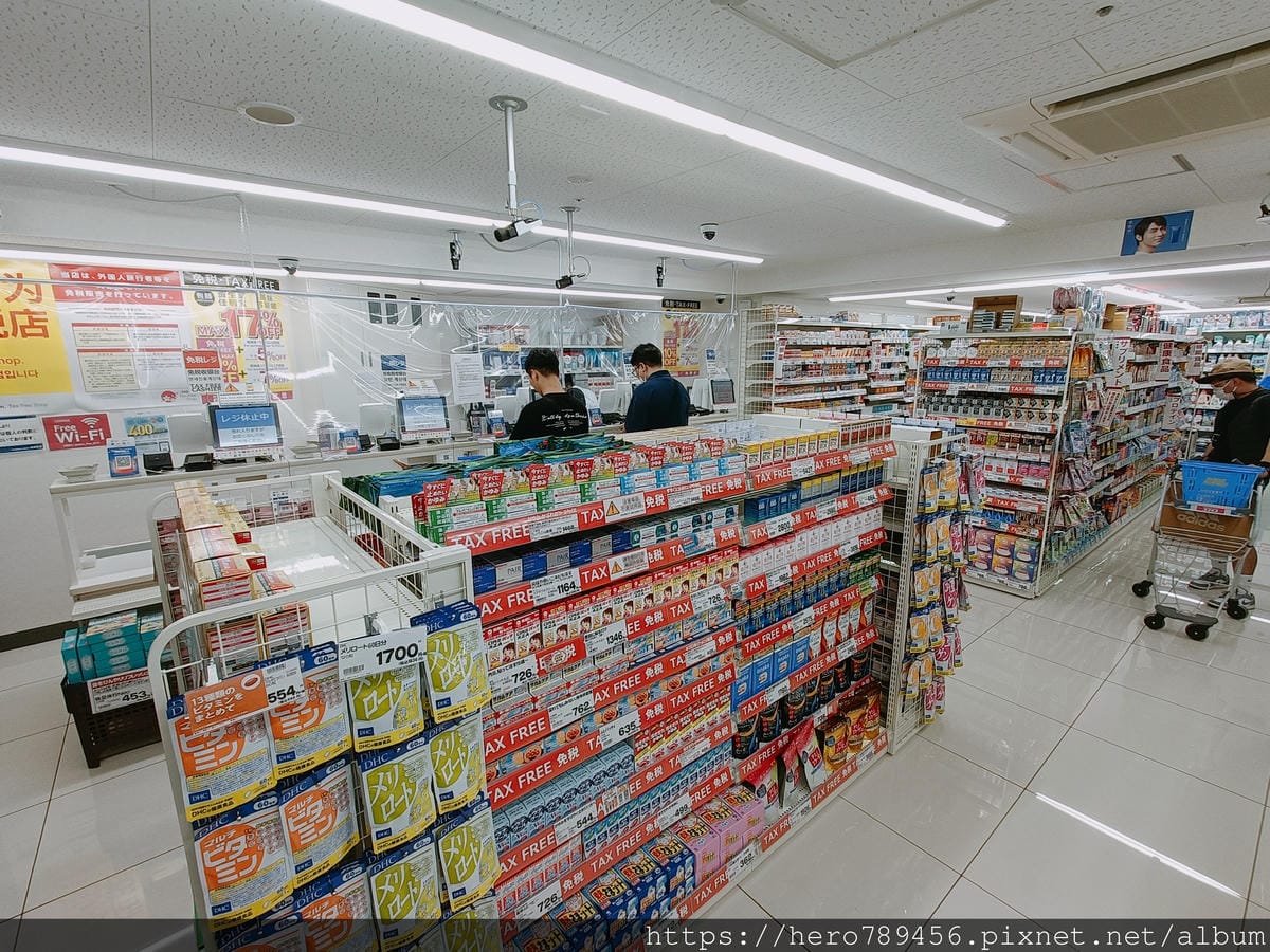 (福岡旅遊)Cosmos(科摩思)藥妝店-コスモス 天神大丸 (福岡旅遊)Cosmos(科摩思)藥妝店-コスモス 天神大丸