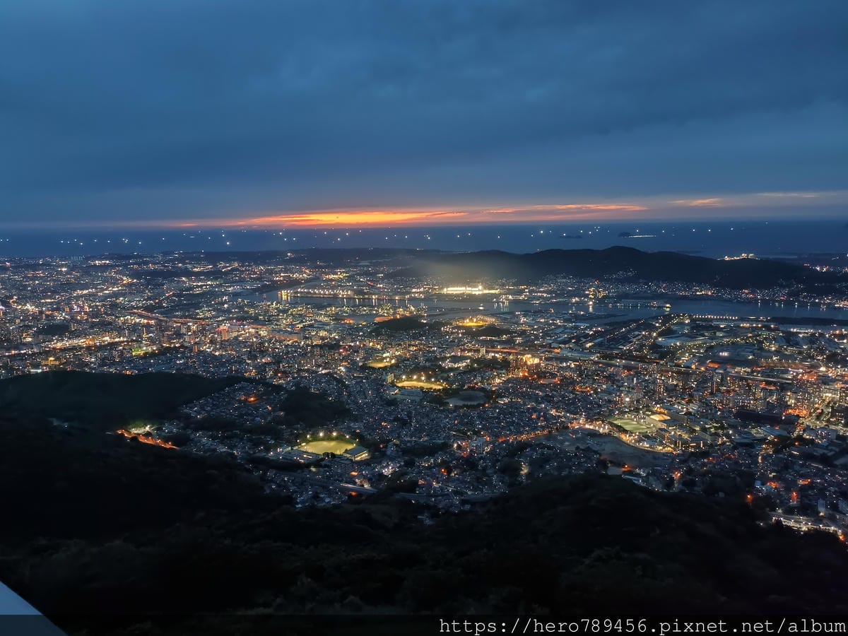 (日本八幡旅遊)皿倉山展望台,日本新三大夜景,百億夜景,天氣 (日本八幡旅遊)皿倉山展望台,日本新三大夜景,百億夜景,天氣