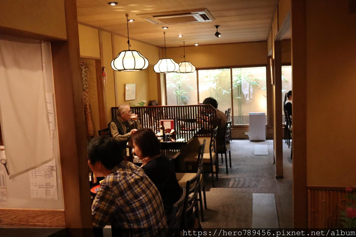 (日本小倉美食)鰻魚田舍庵，有著超過百年歷史的鰻魚飯老店。小