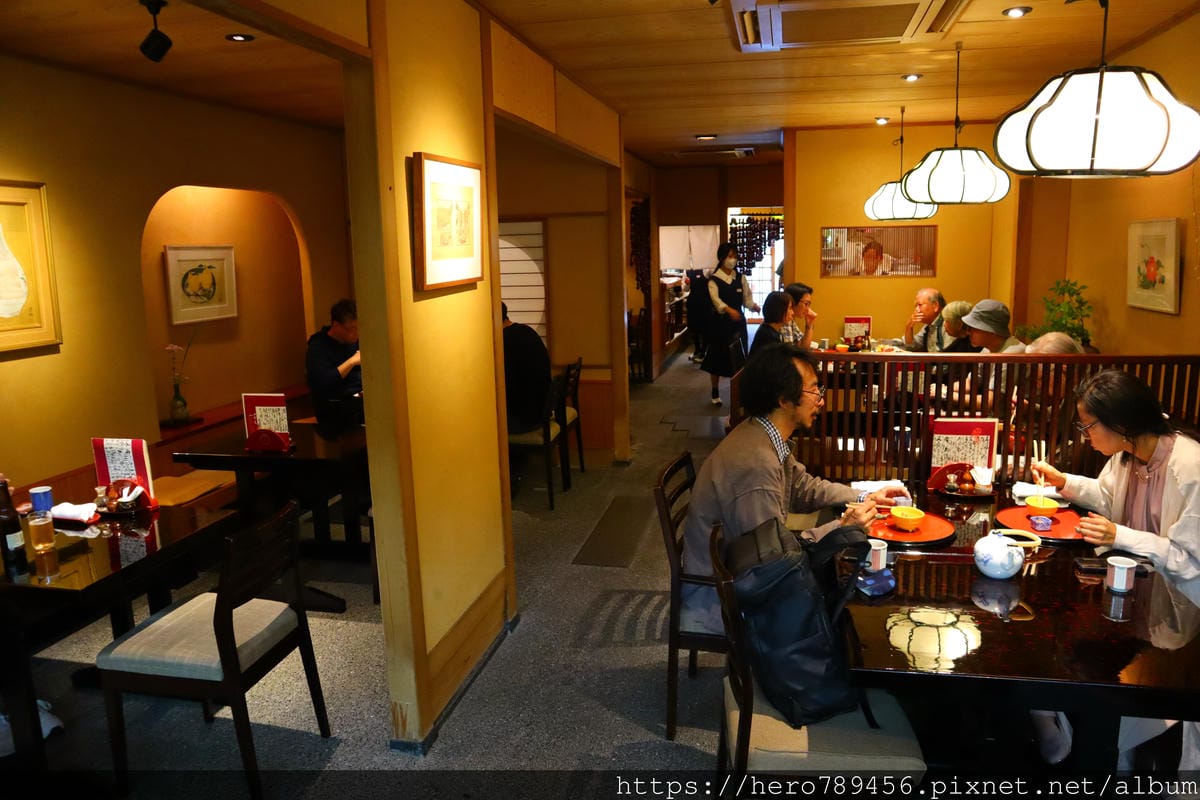 (日本小倉美食)鰻魚田舍庵，有著超過百年歷史的鰻魚飯老店。小