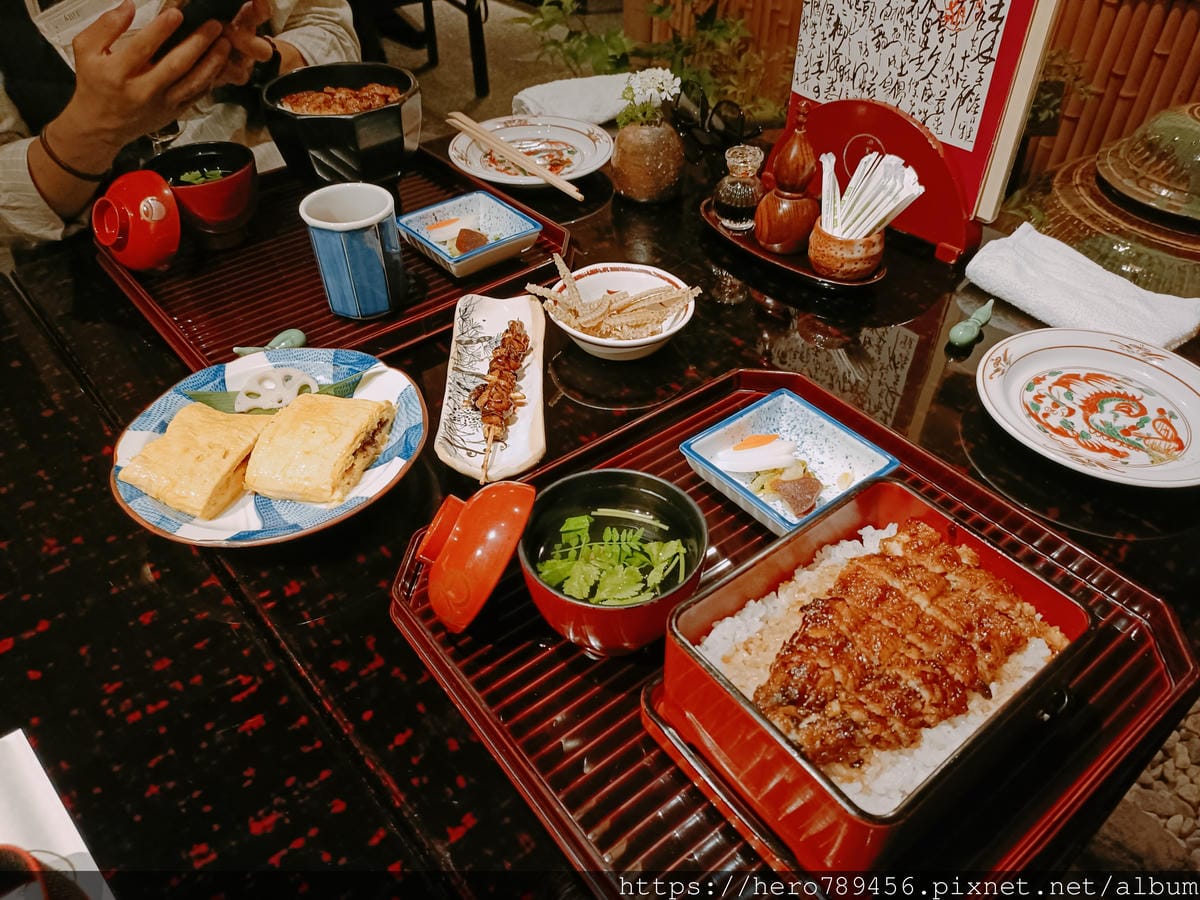 (日本小倉美食)鰻魚田舍庵，有著超過百年歷史的鰻魚飯老店。小