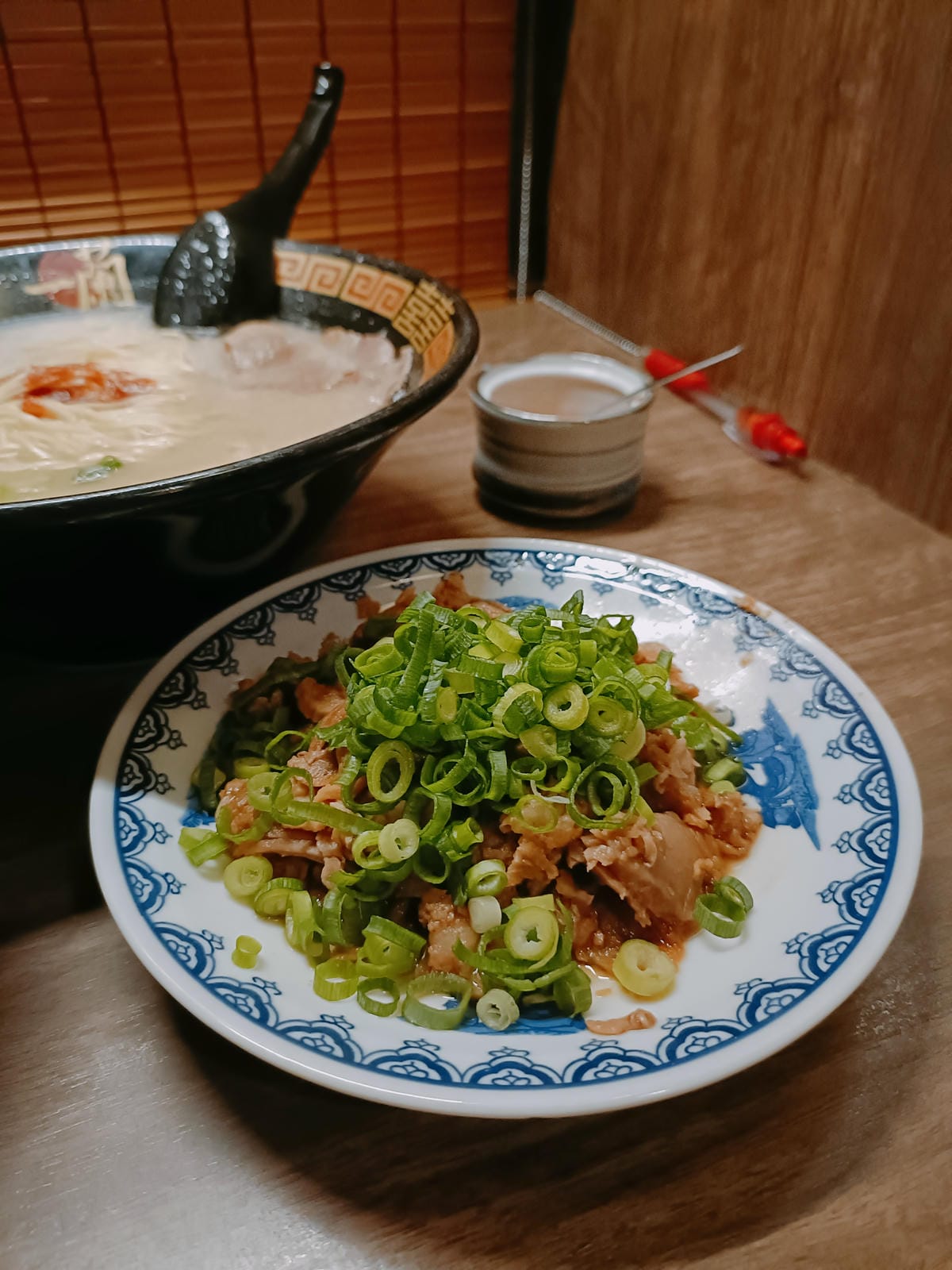 (福岡餐廳)一蘭 本社總本店,拉麵迷朝聖景點,24hrs營業 (福岡餐廳)一蘭 本社總本店,拉麵迷朝聖景點,24hrs營業