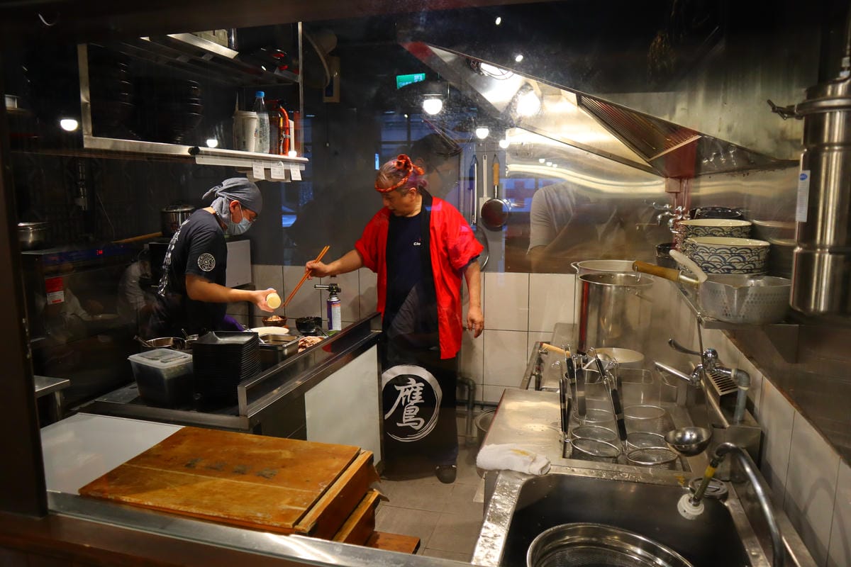 (台北中正美食)鷹流東京醤油拉麺蘭丸ranmaru-林森南路 (台北中正美食)鷹流東京醤油拉麺蘭丸ranmaru-林森南路