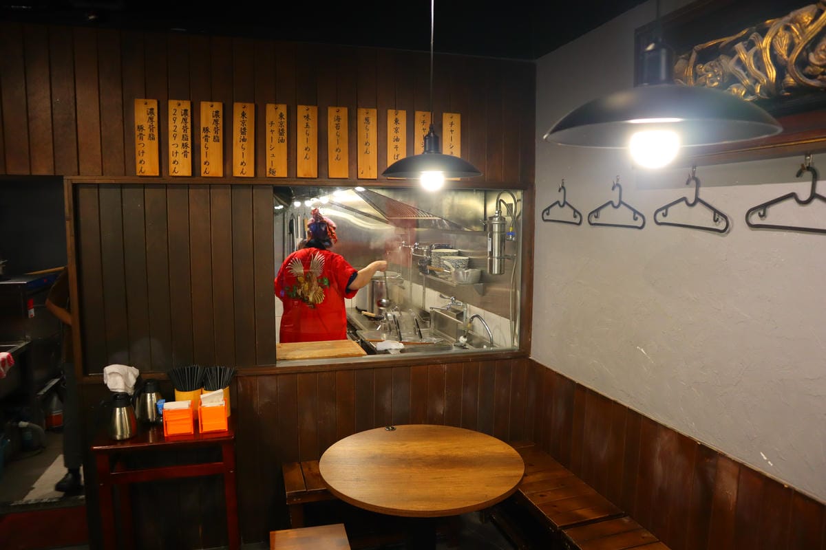 (台北中正美食)鷹流東京醤油拉麺蘭丸ranmaru-林森南路 (台北中正美食)鷹流東京醤油拉麺蘭丸ranmaru-林森南路