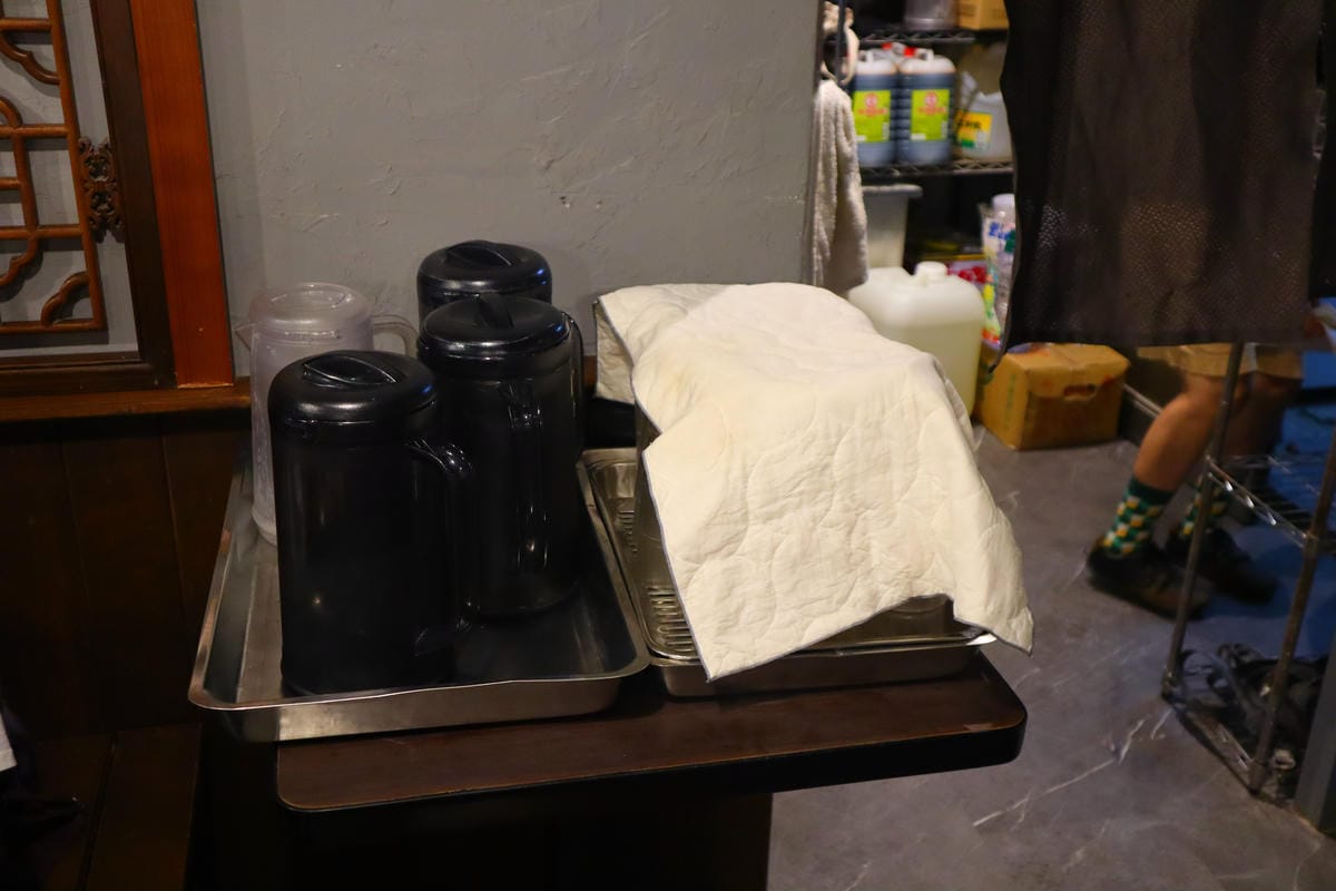 (台北中正美食)鷹流東京醤油拉麺蘭丸ranmaru-林森南路 (台北中正美食)鷹流東京醤油拉麺蘭丸ranmaru-林森南路