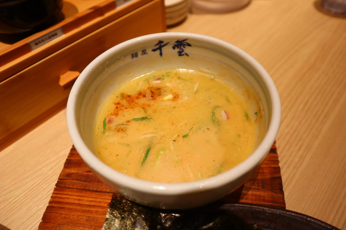 (台北中正美食)麺屋千雲-Chikumo-光華店,主打雞白湯 (台北中正美食)麺屋千雲-Chikumo-光華店,主打雞白湯