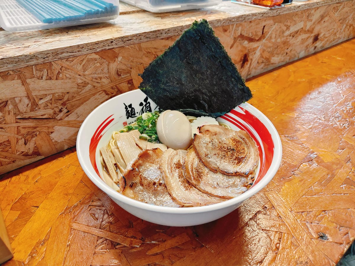 (新北新莊美食)麵頑者 輔大店,新莊輔大平價拉麵再+1,價格 (新北新莊美食)麵頑者 輔大店,新莊輔大平價拉麵再+1,價格