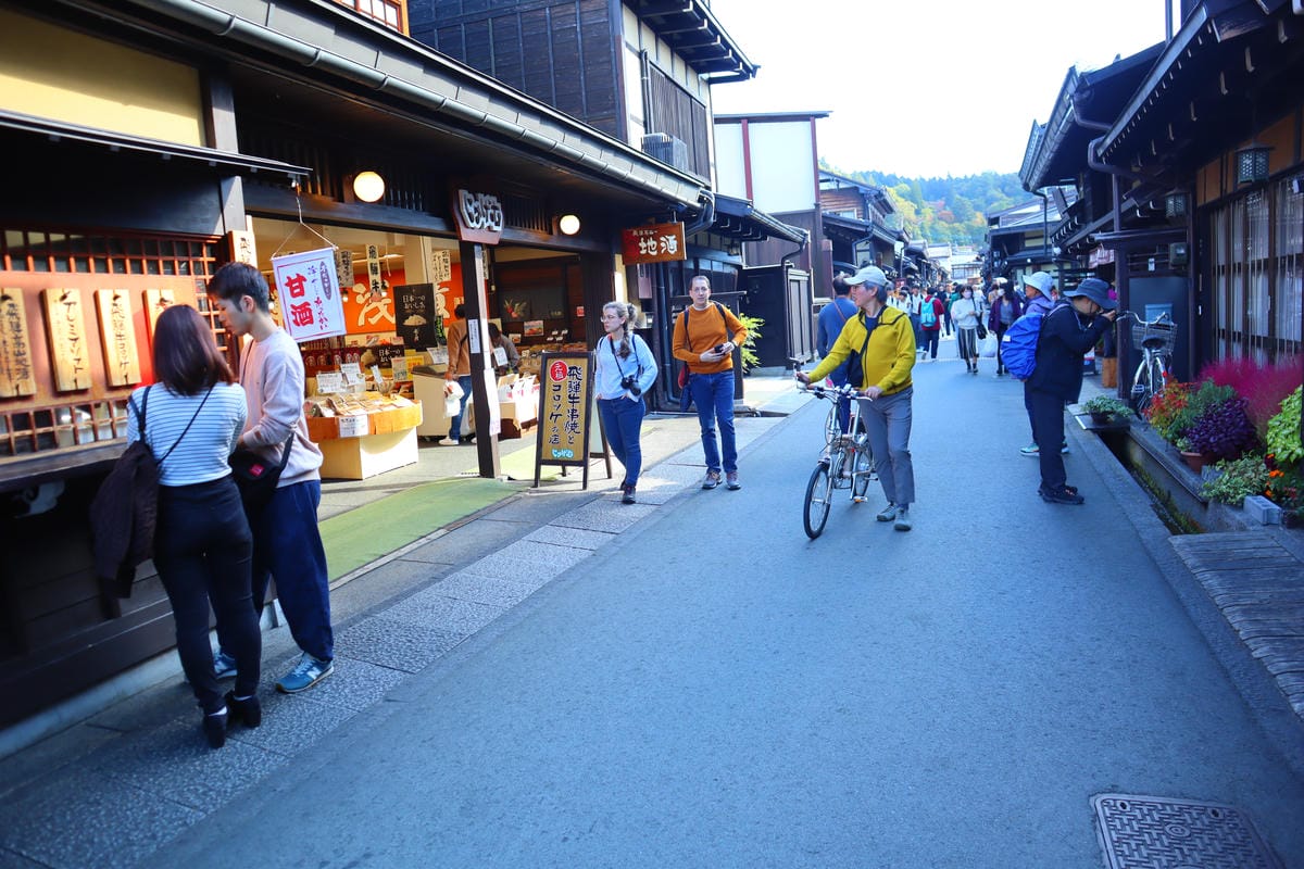 (日本歧阜高山景點)高山老街,用一個下午的時間來享受飛驒小 (日本歧阜高山景點)高山老街,用一個下午的時間來享受飛驒小