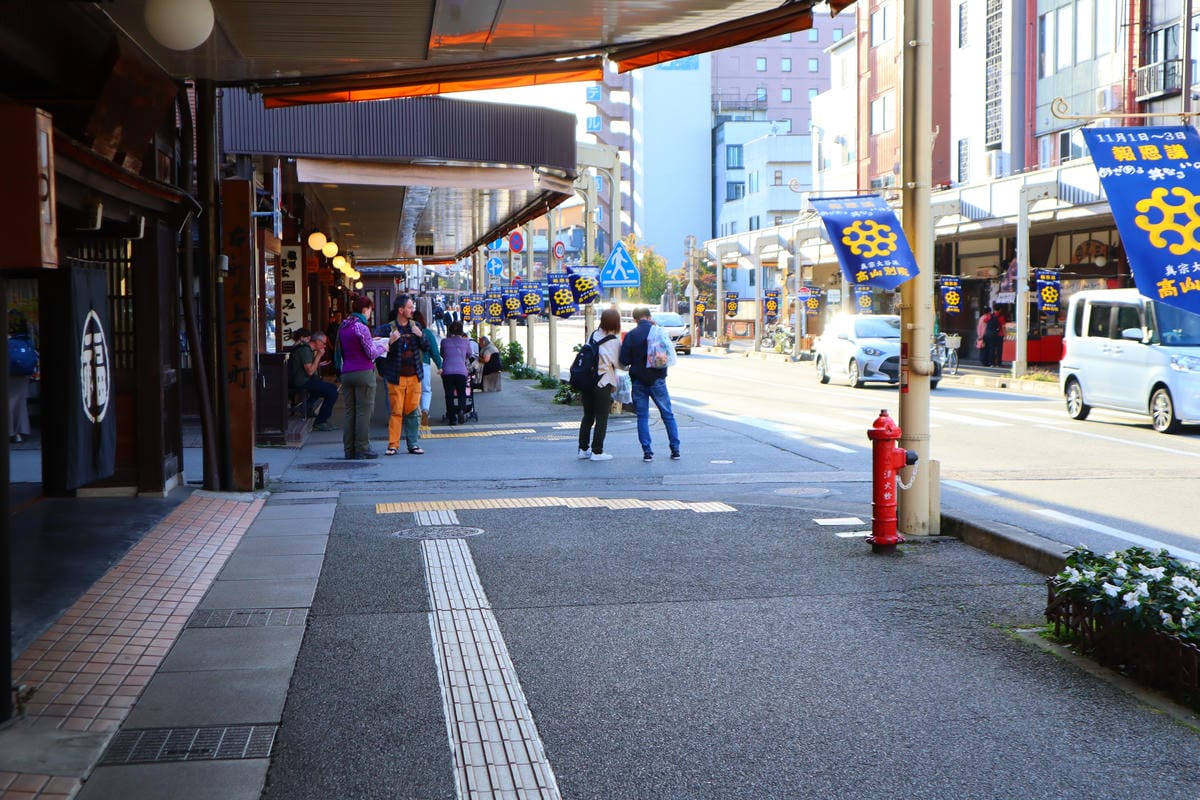 (日本歧阜高山景點)高山老街,用一個下午的時間來享受飛驒小 (日本歧阜高山景點)高山老街,用一個下午的時間來享受飛驒小