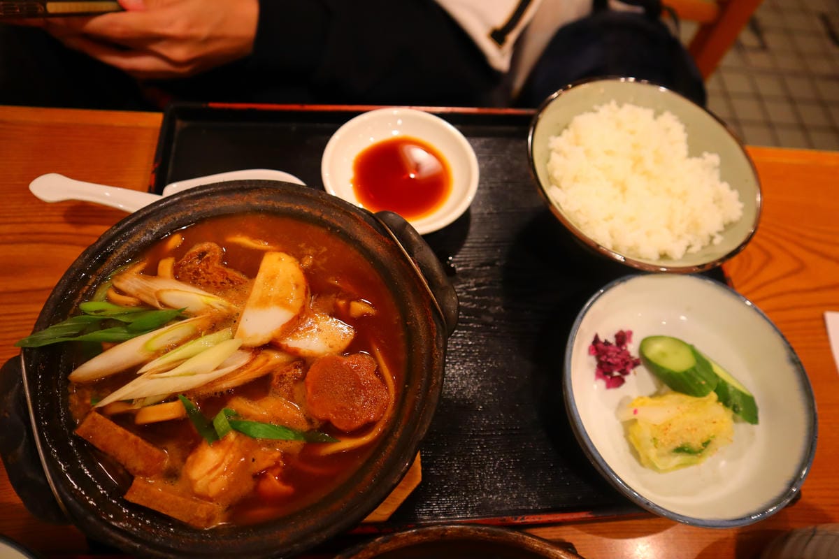 (日本愛知名古屋美食)味噌鍋燒烏龍 たから,大須觀音街必吃美 (日本愛知名古屋美食)味噌鍋燒烏龍 たから,大須觀音街必吃美