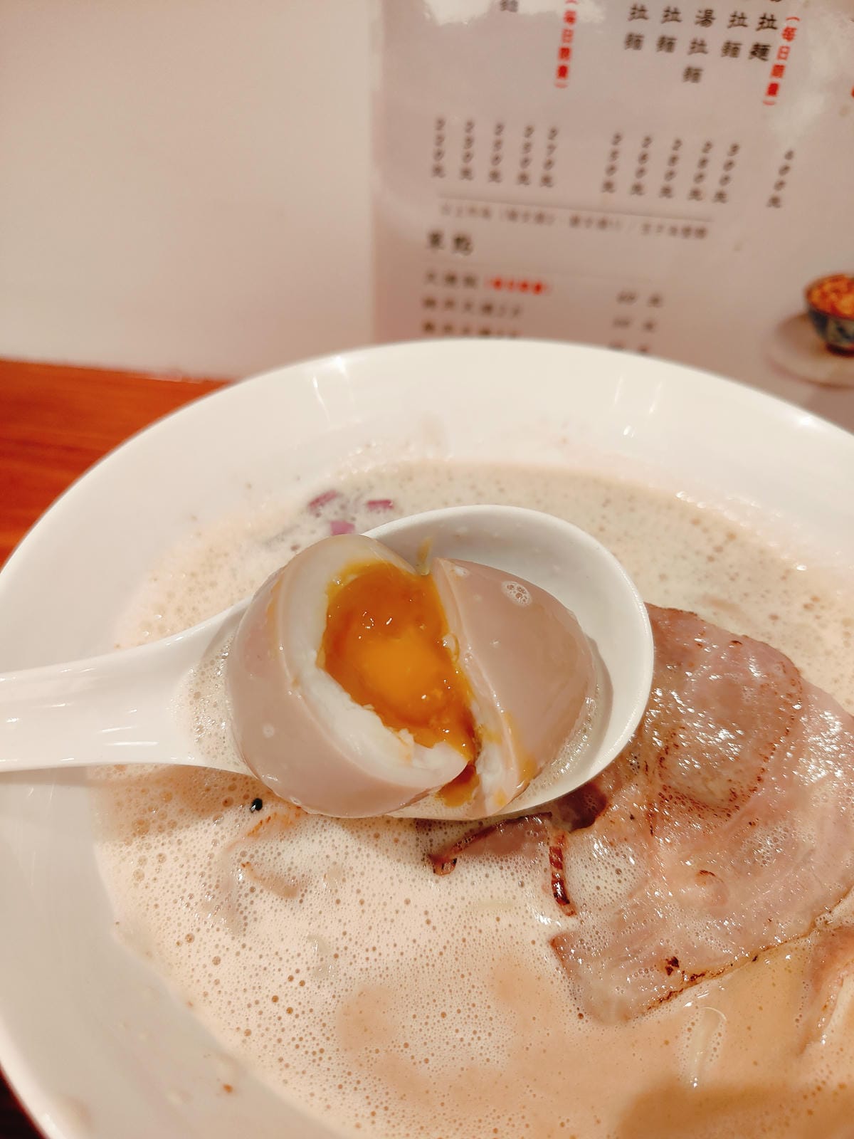 (新北板橋美食)麵屋鴒 板橋,2023年底板橋新開拉麵店~少 (新北板橋美食)麵屋鴒 板橋,2023年底板橋新開拉麵店~少