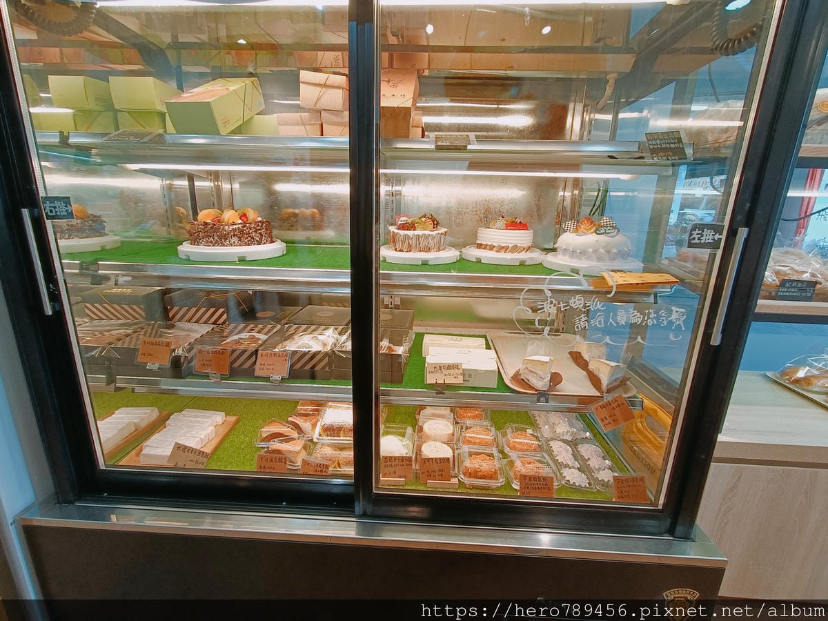 (新北新莊美食)揚名手工烘培,超過30年的在地烘焙坊,除了提 (新北新莊美食)揚名手工烘培,超過30年的在地烘焙坊,除了提