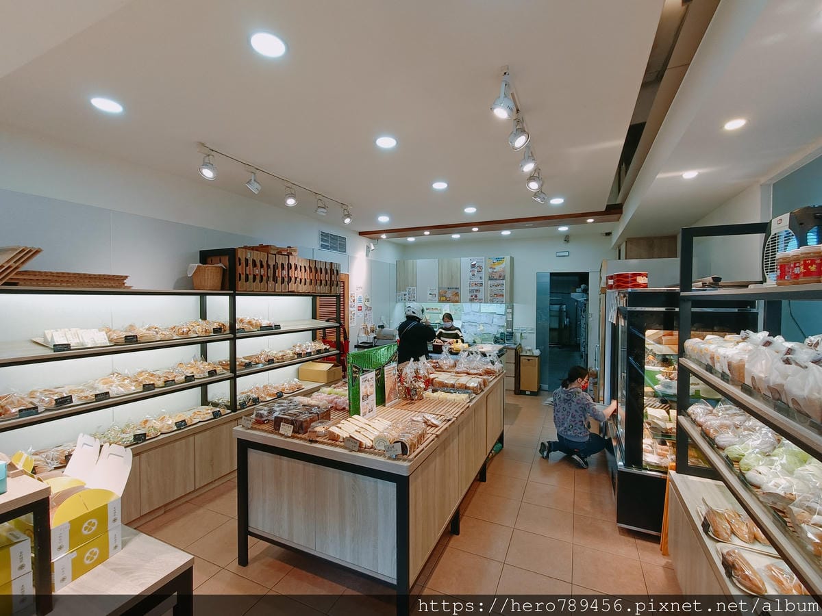 (新北新莊美食)揚名手工烘培,超過30年的在地烘焙坊,除了提 (新北新莊美食)揚名手工烘培,超過30年的在地烘焙坊,除了提