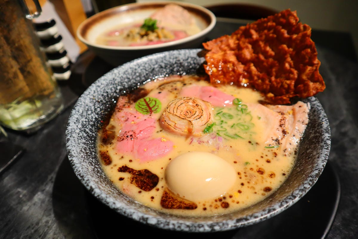 (台北中山餐廳)麒麟創作拉麵坊，2023年底新開的創作拉麵店