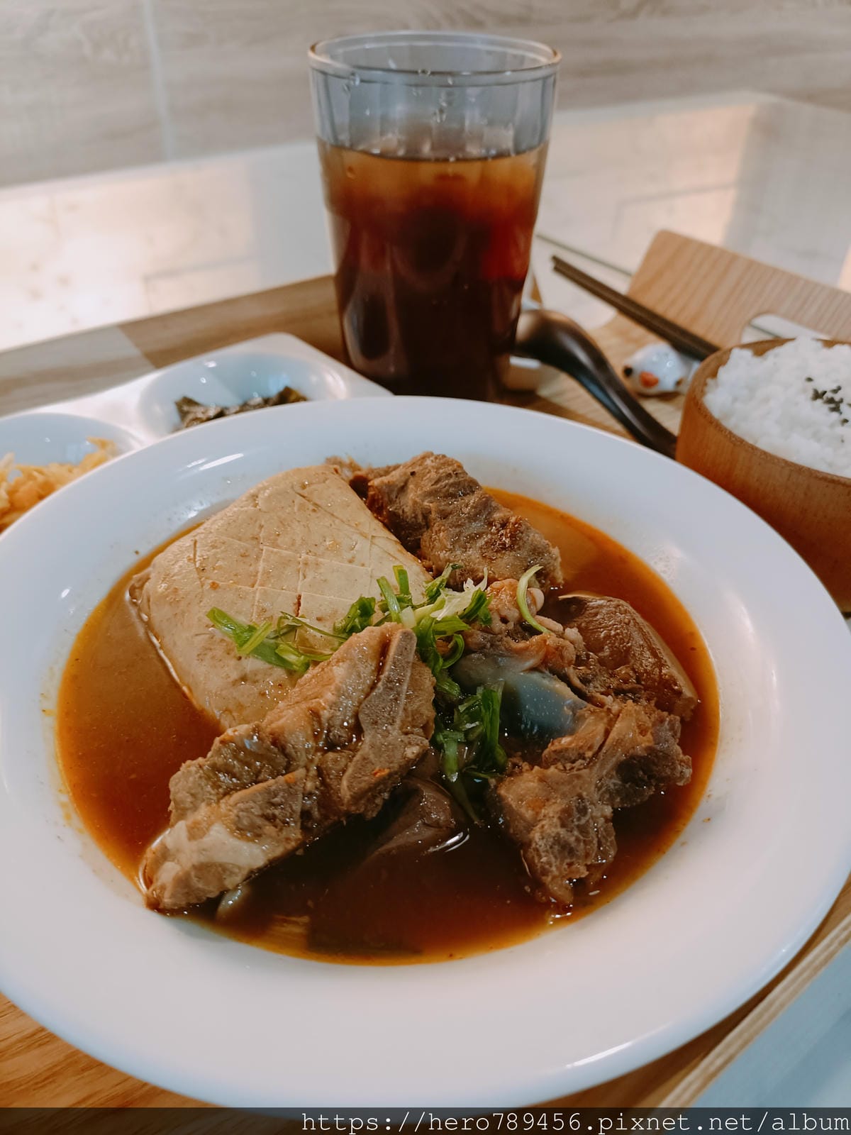 (新北新莊餐廳)麻入口(原:麻麻號),排骨鴨血豆腐專賣,首創 (新北新莊餐廳)麻入口(原:麻麻號),排骨鴨血豆腐專賣,首創
