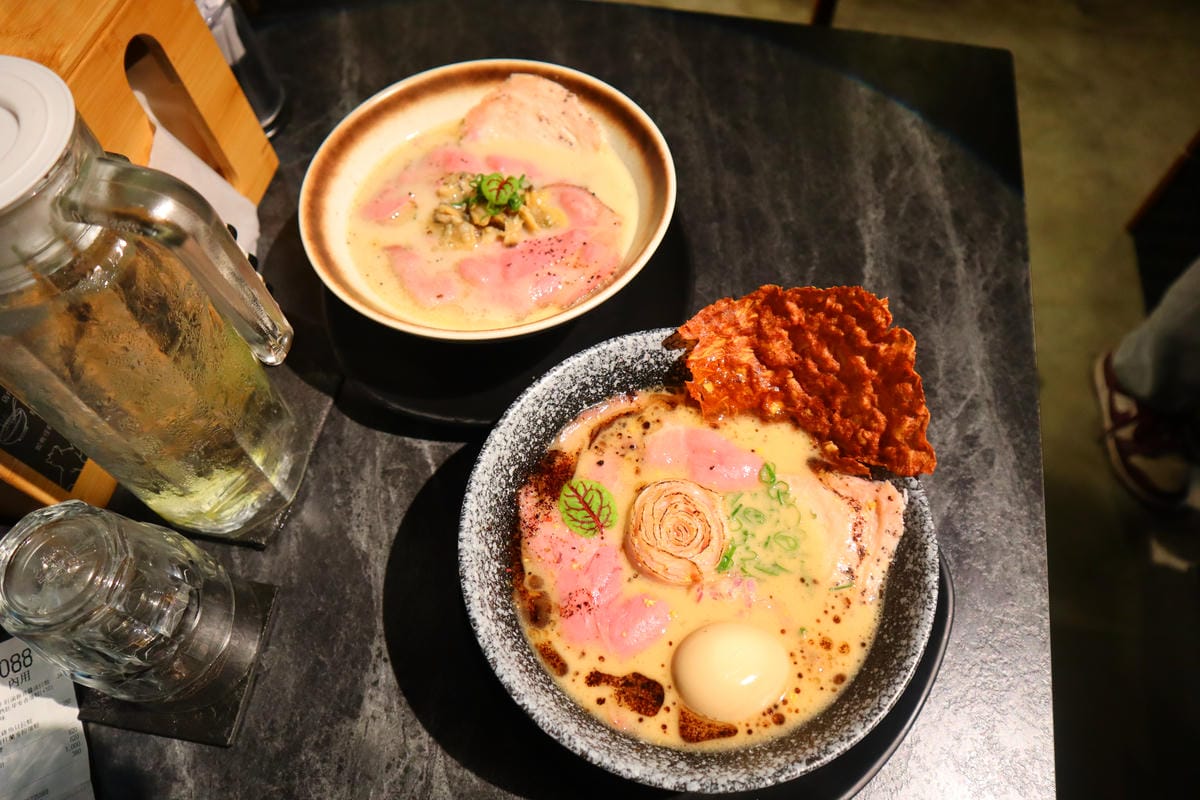 (台北中山餐廳)麒麟創作拉麵坊，2023年底新開的創作拉麵店