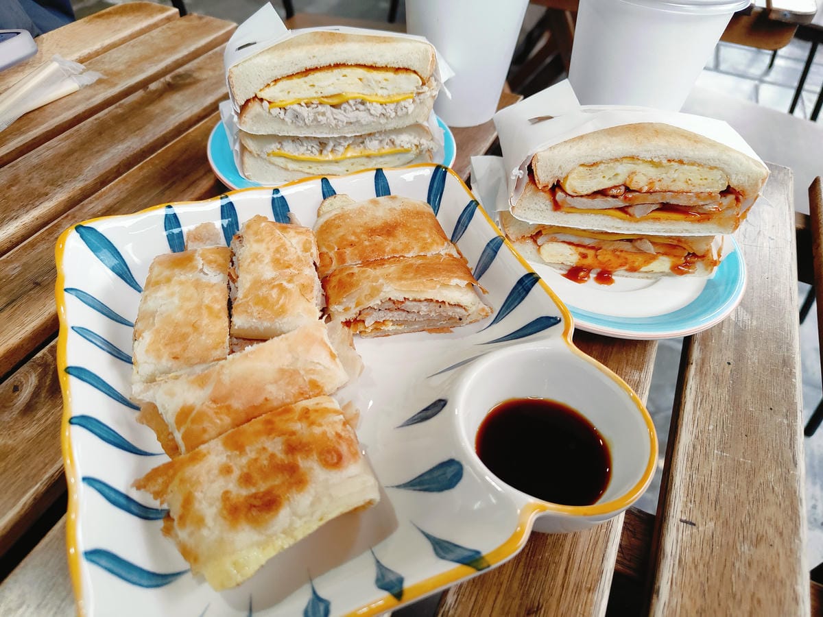 (台北大安餐廳)吐司很重要-HEAVY•TOAST,超厚實的 (台北大安餐廳)吐司很重要-HEAVY•TOAST,超厚實的