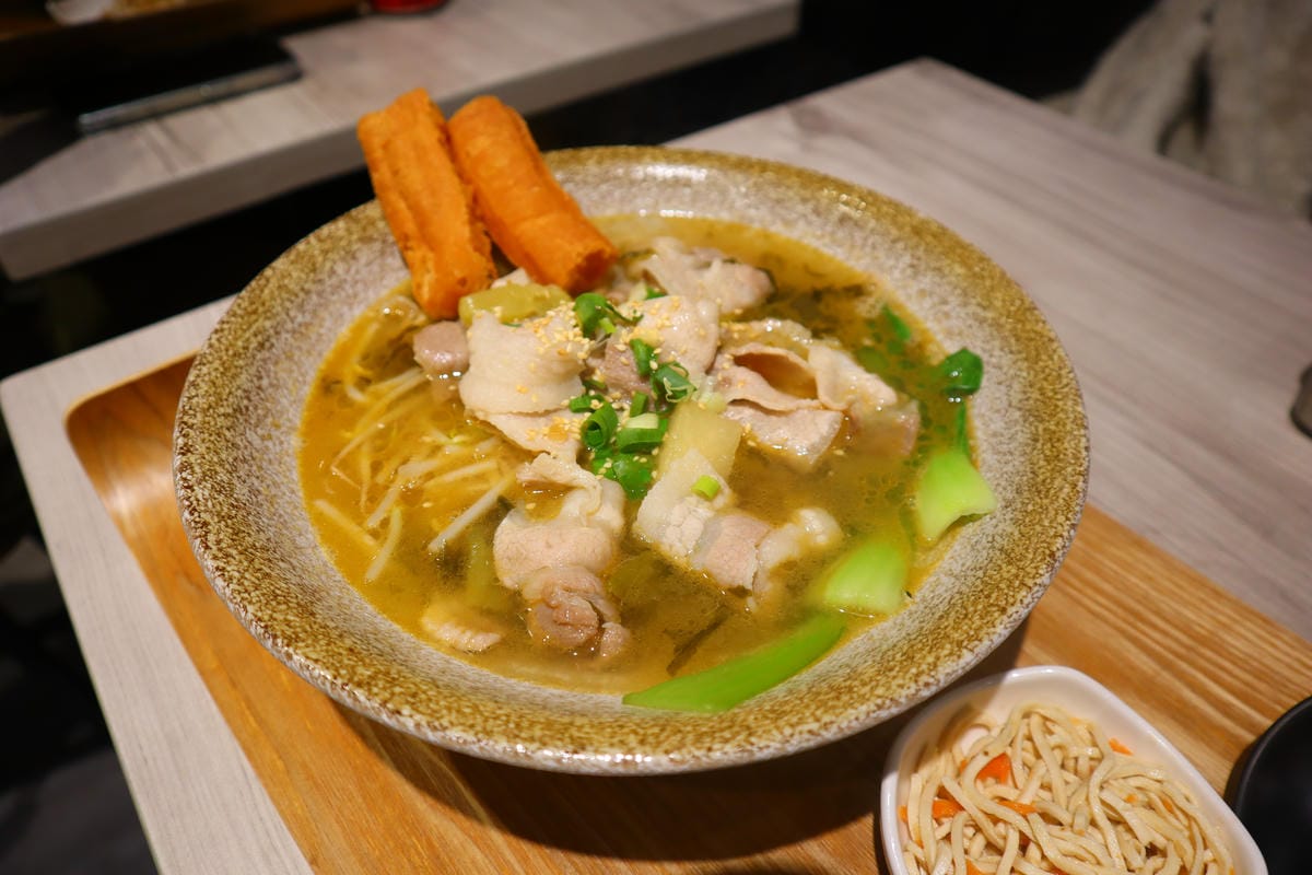 (新北板橋美食)韓酸菜魚麵館,一個人也可以吃的酸菜魚, (新北板橋美食)韓酸菜魚麵館,一個人也可以吃的酸菜魚,