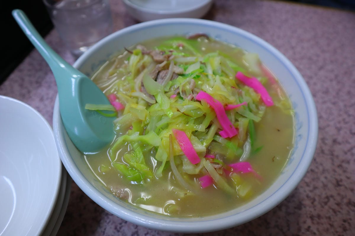(長崎餐廳)強棒麵 中華大八,長崎當地人氣美食,料多實在且一 (長崎餐廳)強棒麵 中華大八,長崎當地人氣美食,料多實在且一