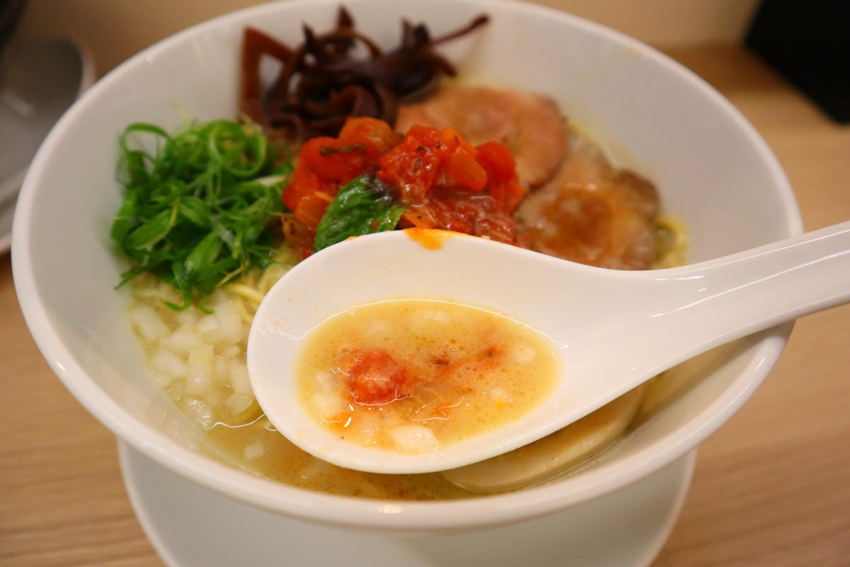 (新北中和餐廳)昭和鳳。パイタン 。雞白湯拉麵,從晚上17: (新北中和餐廳)昭和鳳。パイタン 。雞白湯拉麵,從晚上17: