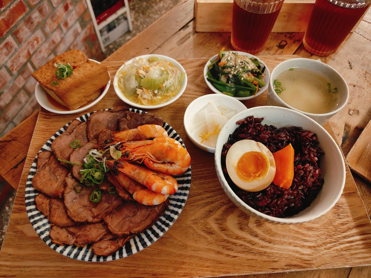 (台北中正餐廳)北棲 邸家,精緻台菜用套餐方式呈現,價格上是 (台北中正餐廳)北棲 邸家,精緻台菜用套餐方式呈現,價格上是