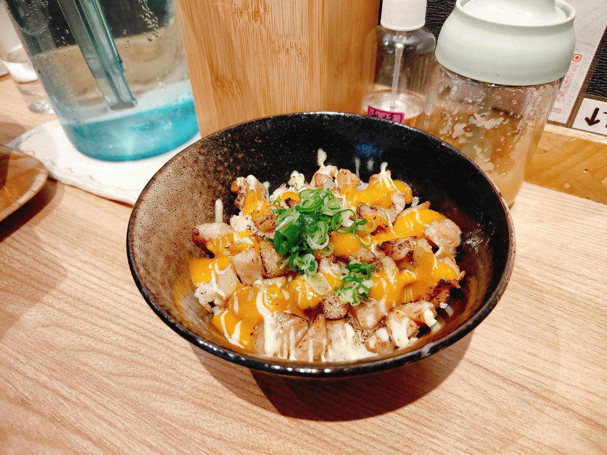 (新北板橋餐廳)一幸拉麵 雞白湯,提供雞白湯為主的拉麵店,並 (新北板橋餐廳)一幸拉麵 雞白湯,提供雞白湯為主的拉麵店,並