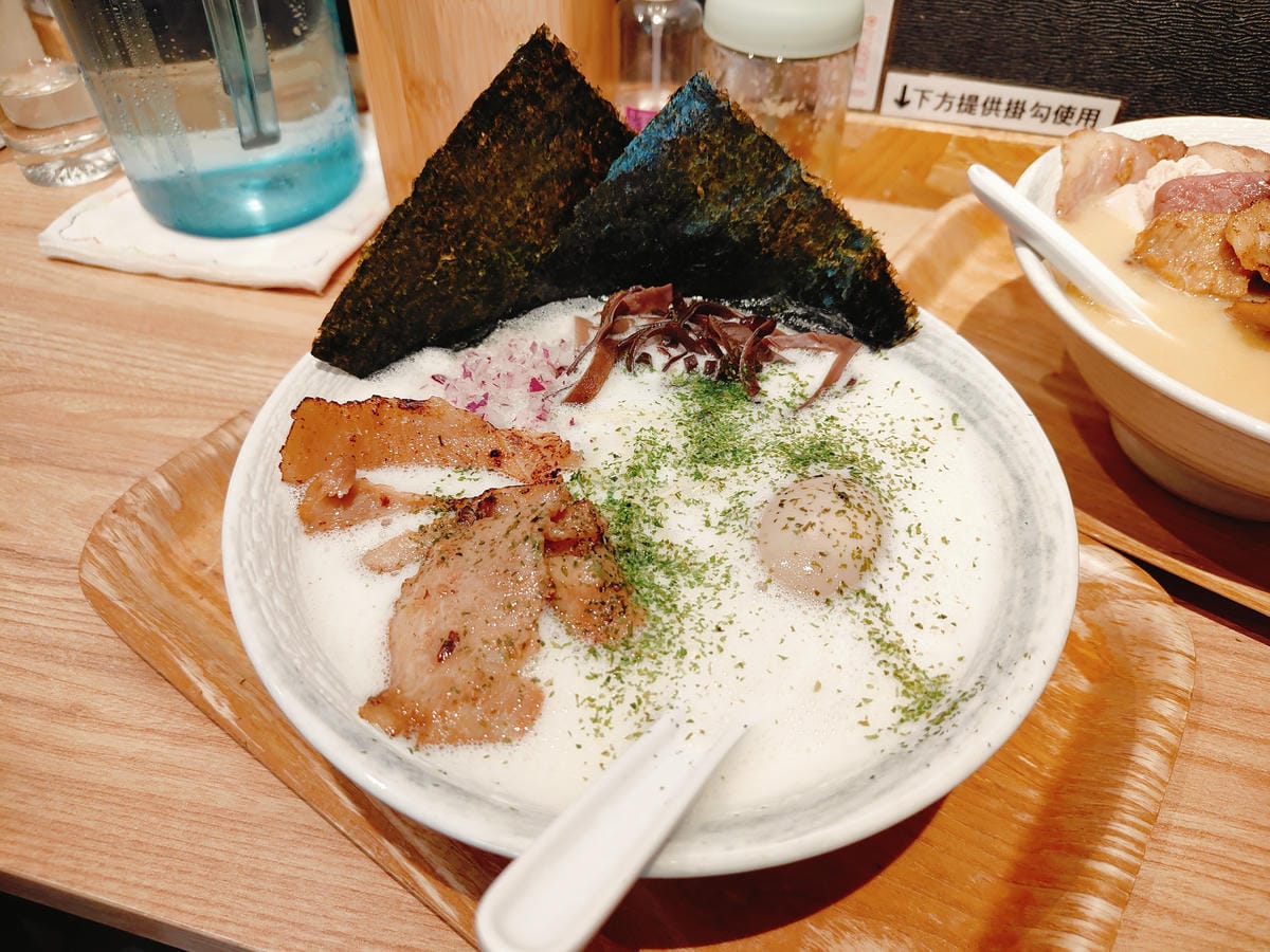 (新北板橋餐廳)一幸拉麵 雞白湯,提供雞白湯為主的拉麵店,並 (新北板橋餐廳)一幸拉麵 雞白湯,提供雞白湯為主的拉麵店,並