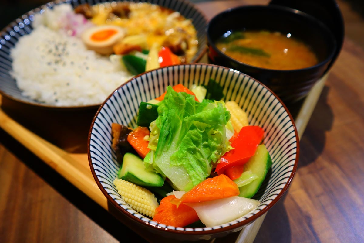 (新北新莊餐廳)路人食事所 熟成香料咖哩,除了牛肋咖哩之外, (新北新莊餐廳)路人食事所 熟成香料咖哩,除了牛肋咖哩之外,