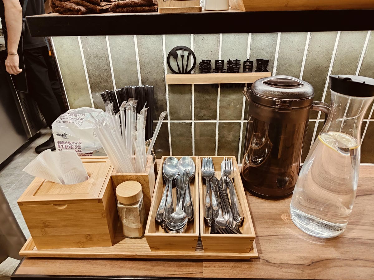 (新北新莊餐廳)路人食事所 熟成香料咖哩,除了牛肋咖哩之外, (新北新莊餐廳)路人食事所 熟成香料咖哩,除了牛肋咖哩之外,