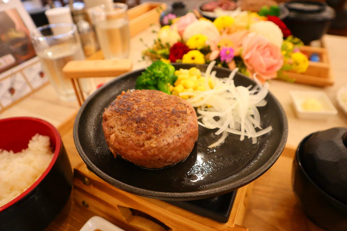 (台北中山餐廳)福よし和牛漢堡排-福吉漢堡排 台北錦州店。日 (台北中山餐廳)福よし和牛漢堡排-福吉漢堡排 台北錦州店。日